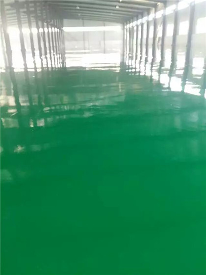 屯昌给你一份 地坪漆施工 + 维修（翻新）